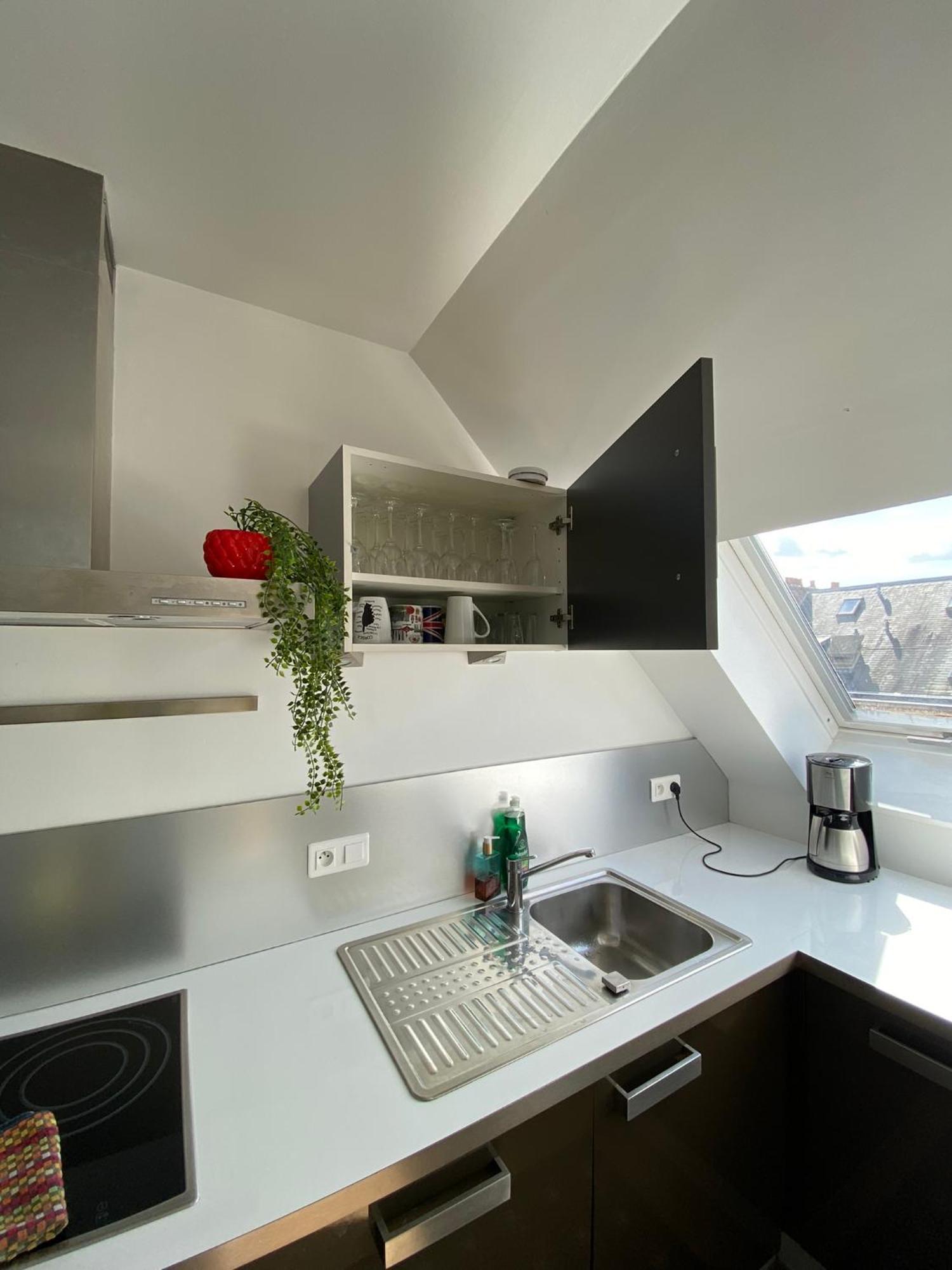 2 Chambres Hyper Centre Avec Place De Parking Et Wifi Amiens Dış mekan fotoğraf